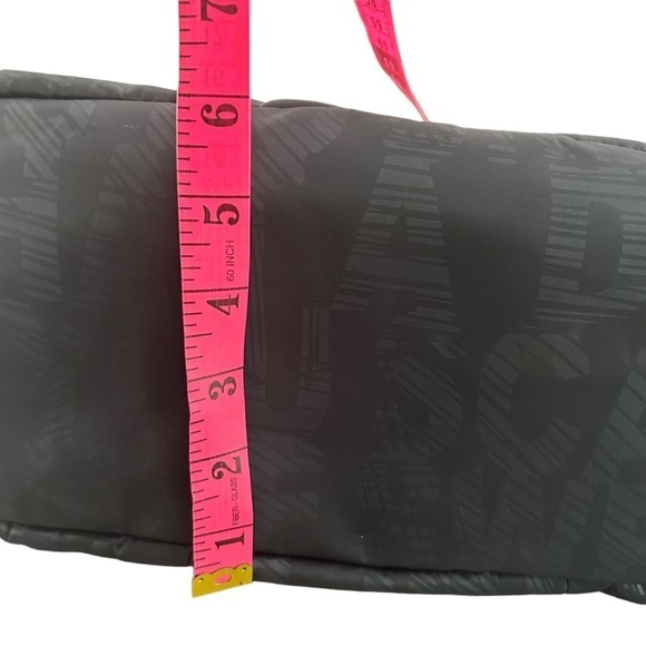 Lululemon Fast in Flight Gym/Travel Bag - Picture 15 of 15